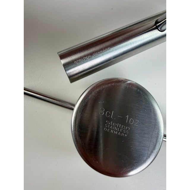 Silver Danish Cylinda-Line Bar Set in Stainless Steel by Arne Jacobsen for Stelton, 1970s, Set of 12 For Sale - Image 8 of 10