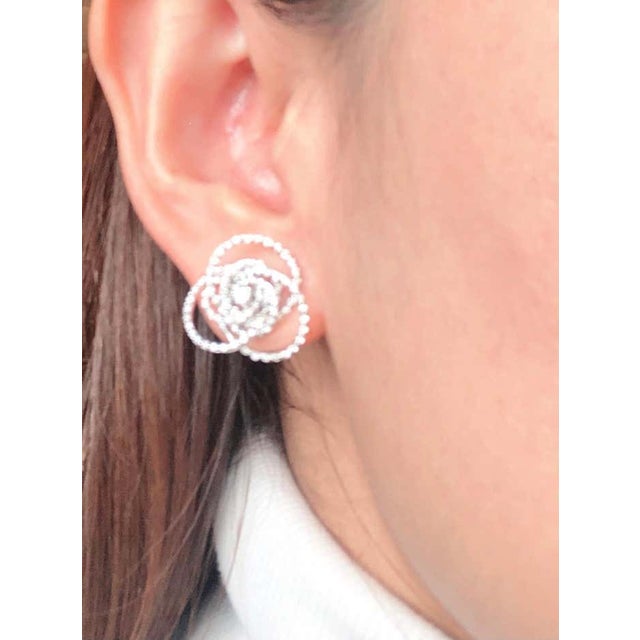 Metal 18 Karat White Gold Diamond Flower Swirl Stud Earrings by H2 at Hammerman For Sale - Image 7 of 12