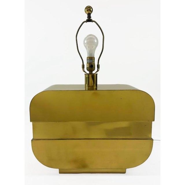 1980s 1980s Modern Sculpted Form Brass Table Lamp by Chapman Manufacturing For Sale - Image 5 of 6