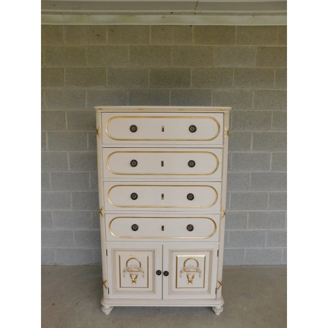 Features Quality Solid Construction - Outstanding High Quality Finish, 4 over 2 doors, Hand Cut Drawer Dovetails, Drawer...