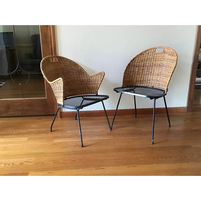 1960s Vintage Maurizio Tempestini for Salterini Mid-Century Modern Neva-Rust Wicker & Metal Chairs - a Pair For Sale - Image 6 of 11