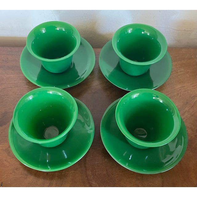 Antique 19th Century Chinese Bright Green Peking Glass Tea Cups & Saucers - Set of 4 For Sale - Image 11 of 18