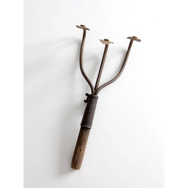 Farmhouse Vintage Garden Tool For Sale - Image 3 of 11