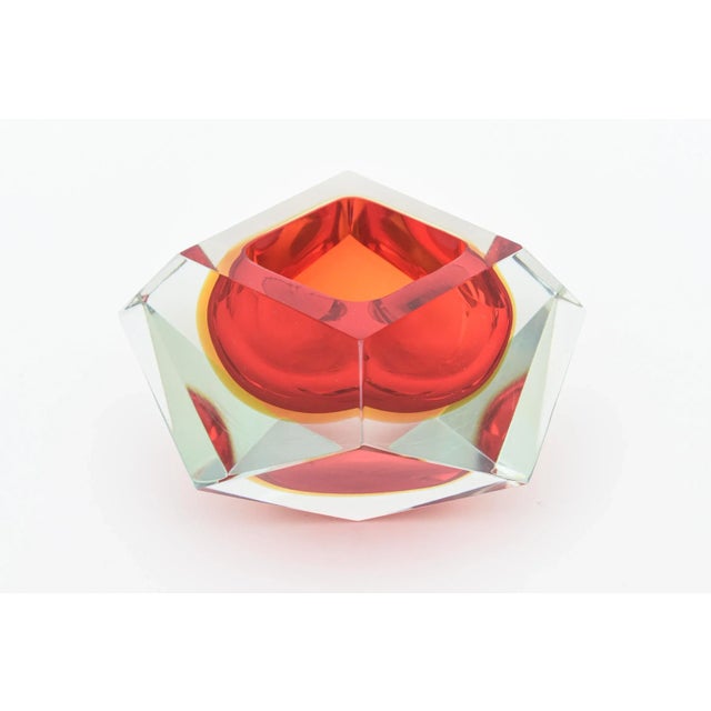Alessandro Mandruzzato Vintage Alessandro Mandruzzato Murano Faceted Sommerso Glass Bowl, Red, Yellow For Sale - Image 4 of 12