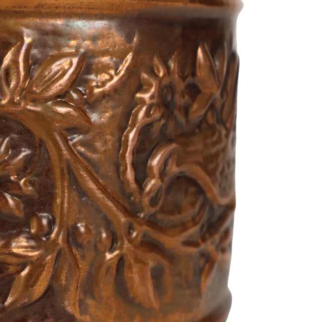 Repoussé Flower Pot in Red Copper and Brass, 1900s For Sale - Image 14 of 16