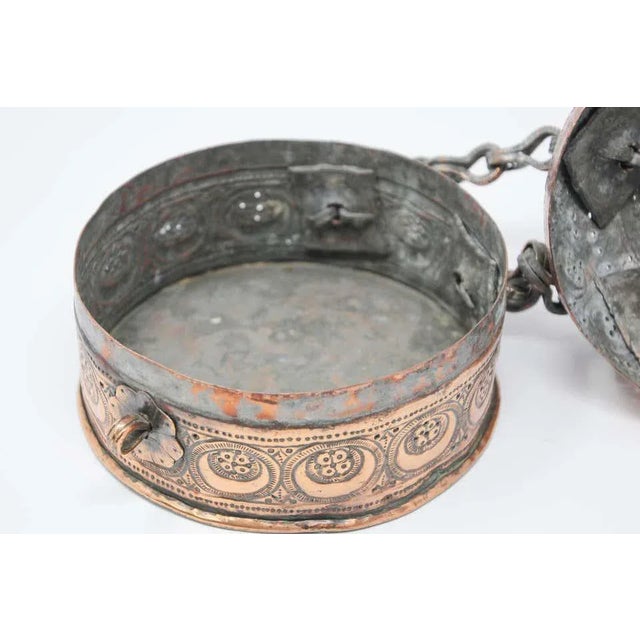 Copper Rajasthani Mughal Decorative Copper Lidded Betel Spice Pandan Caddy Box For Sale - Image 8 of 13