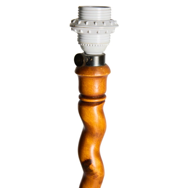 Swedish Grace Floor Lamp in Twist-Carved Wood, Sweden, 1930s-1940s For Sale - Image 4 of 6