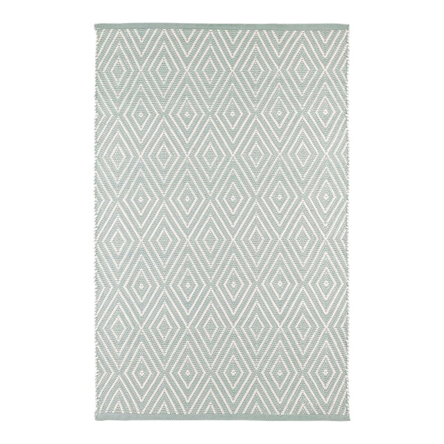 Dash & Albert by Annie Selke Diamond Light Blue/Ivory Indoor/Outdoor Rug, 2'6" x 8' For Sale