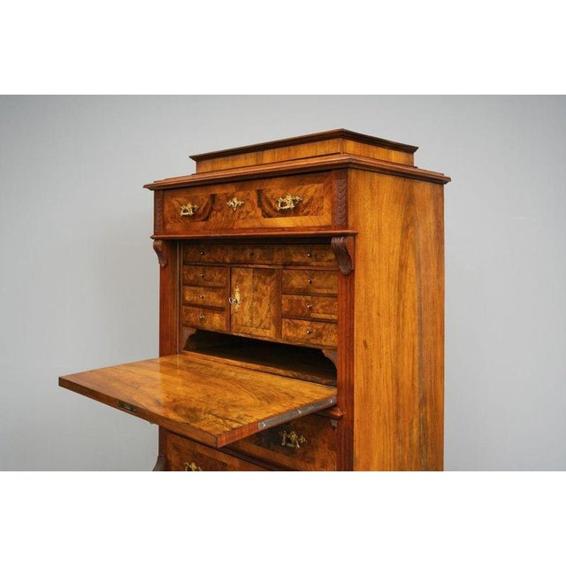 19th Century Gründerzeit Secretary Desk in Walnut For Sale - Image 14 of 18