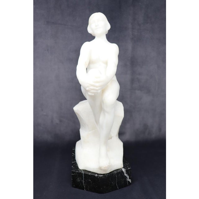 Art Deco Sculpture in White Carrara Marble, 1920s For Sale - Image 14 of 18