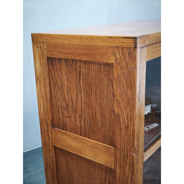1930s Czech Oak Glass Bookcase from a Baťa Factory, 1930s For Sale - Image 5 of 18