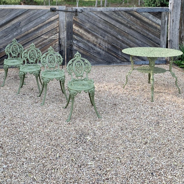 Mid 20th Century Set of Green Painted Metal Outdoor Garden Furniture: Antique Cameo Pattern, Six Pieces For Sale - Image 5 of 17