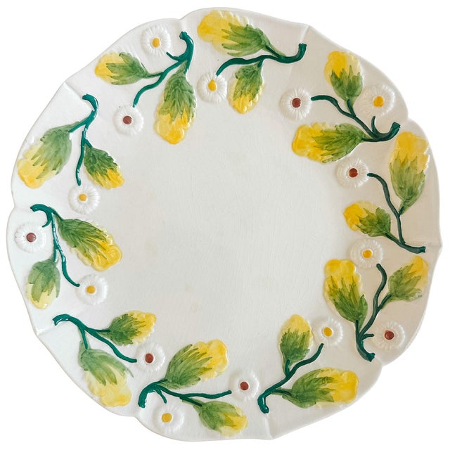 Italian Vintage Italian Majolica Embossed Daisy Salad Plates - Set of 4 For Sale - Image 3 of 5