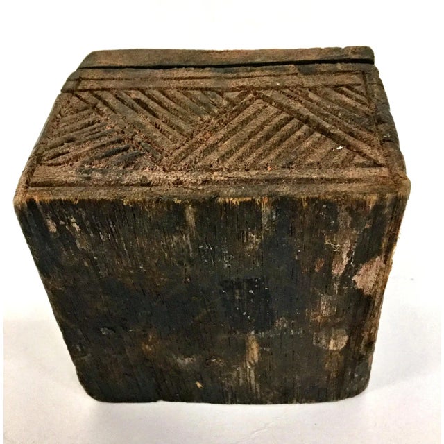 Primitive Asian Secret Hiding Lid Wood Box For Sale In Portland, ME - Image 6 of 11