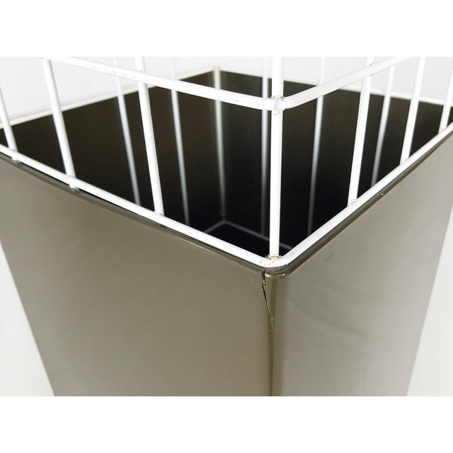 Metal Grey Plastic & White Metal 4788 Freestanding Clothes Stand by Anna Castelli Ferrieri for Kartell, 1980s For Sale - Image 7 of 16