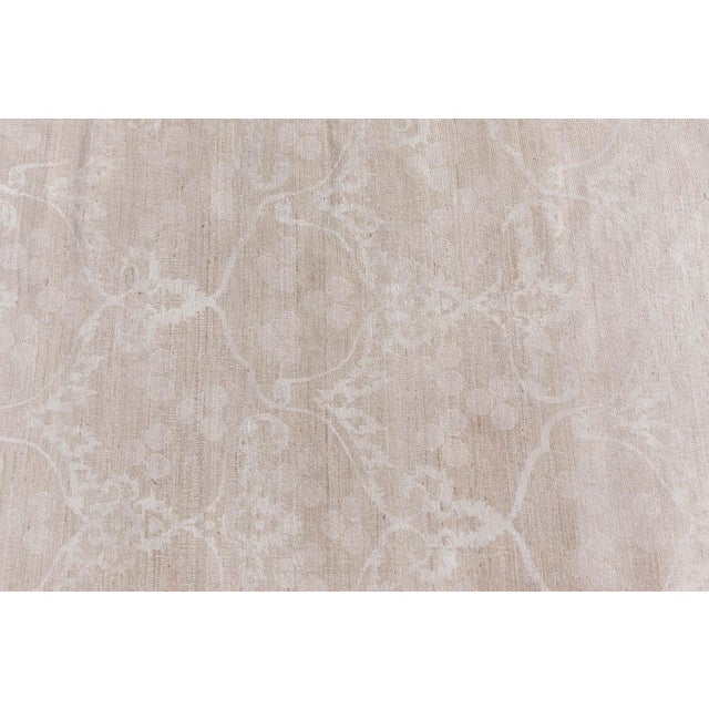 Early 21st Century Modern Floral RA7 Grey Wool Handmade Rug by Doris Leslie Blau For Sale - Image 5 of 8