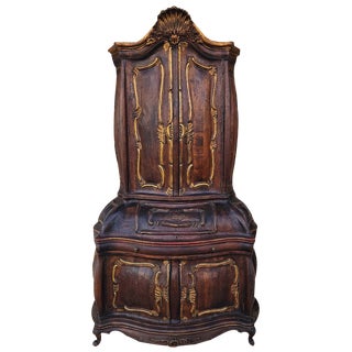 Rich Curved Venetian Style Sideboard For Sale