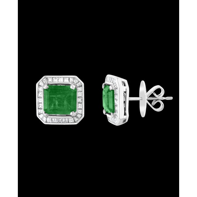 Traditional AGL Certified Minor Traditional 5 Carat Colombian Emerald Diamond Stud Earrings For Sale - Image 3 of 18