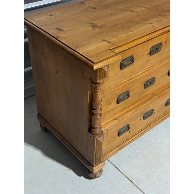 Victorian Antique Pine Three Drawers - Chest of Drawers From England For Sale - Image 3 of 18