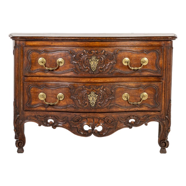 18th Century French Walnut Commode For Sale