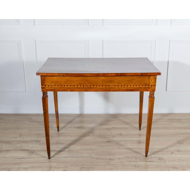 Louis XVI Writing Desk in Walnut, Cherrywood, and Marquetry, Italy, 18th Century For Sale - Image 9 of 9