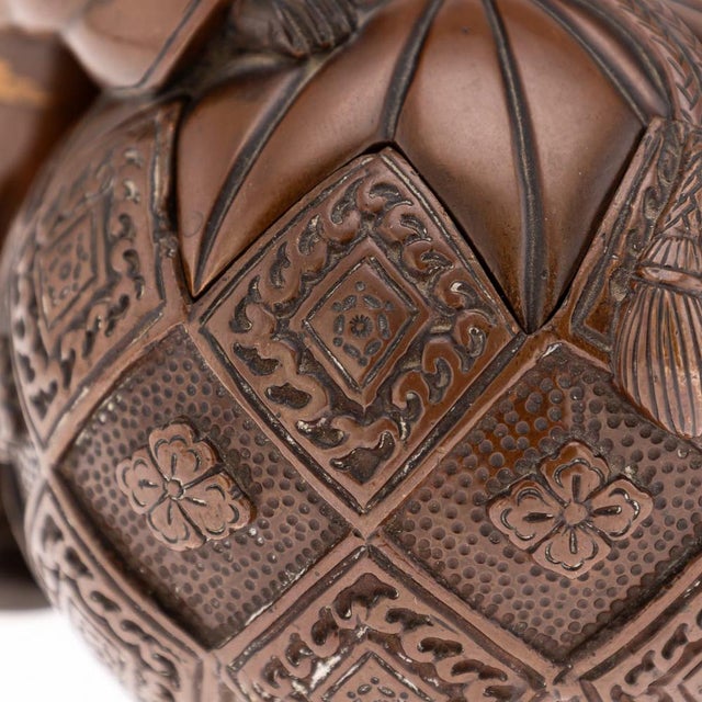 Antique Japanese Meiji Bronze Karako Vessels, 19th Century, Set of 2 For Sale - Image 12 of 18