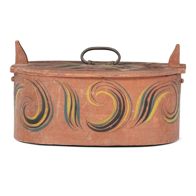 Traditional Scandinavian Tine, or Svepask, Painted Bentwood Oval-Shape Box For Sale - Image 3 of 12