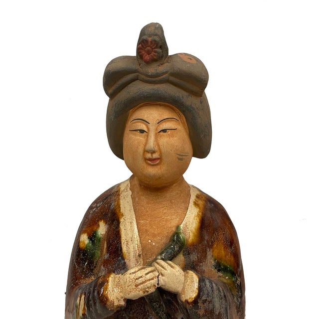 This magnificent Vintage Chinese Tang tri-color glazed ceramic beautify figure was hand made with famous tri-color glaze...