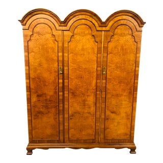 1900s Edwardian Maple and Co. Antique Inlaid Armoire For Sale