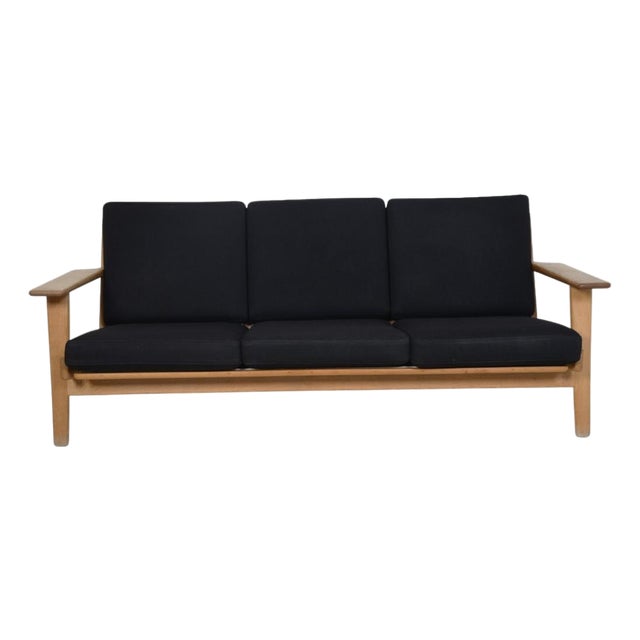 GE290 Three-Seater Sofa in Oak and Black Fabric by Hans Wegner, 2000s For Sale