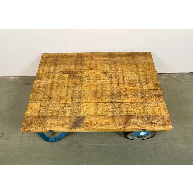 1960s Industrial Blue Coffee Table Cart, 1960s For Sale - Image 5 of 12