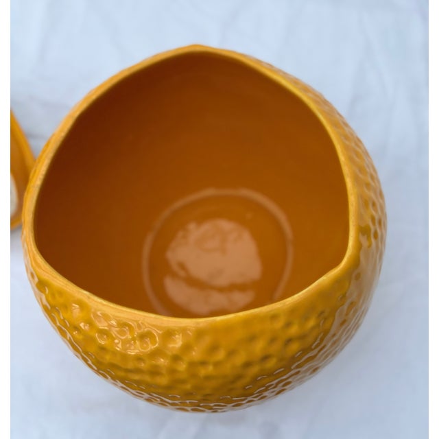 Mid 20th Century McCoy Citrus Chic California Orange Shaped Ceramic Cookie Jar For Sale In Palm Springs - Image 6 of 12