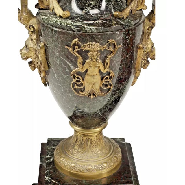 1800's Antique French Napoleon Iii, Marble, Mantel, Clock & Garnitures, Set of 3 For Sale In Austin - Image 6 of 7