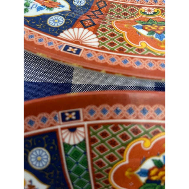 Chinoiserie 2010 Koyo Melamine Small Oval Imari Plates - a Pair For Sale - Image 3 of 7