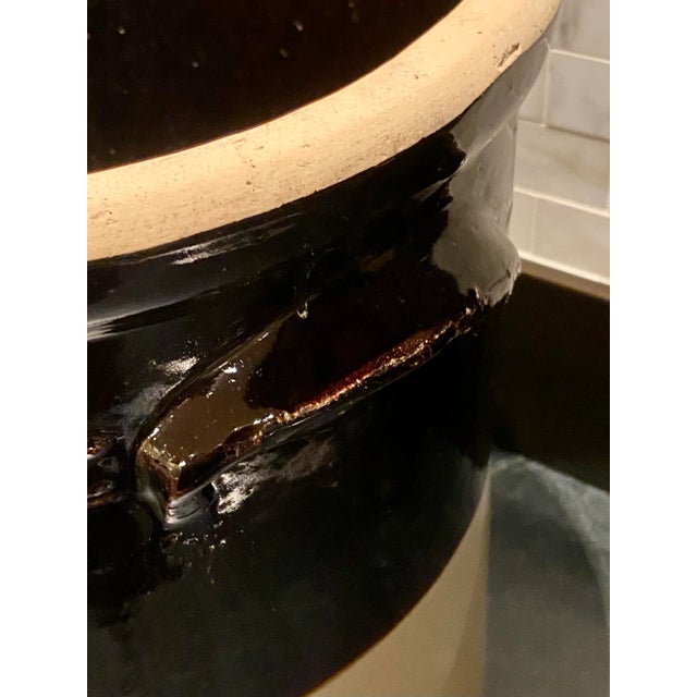 Farmhouse Mid 19th Century Antique 6-Gallon Two-Toned Salt-Glazed Crock For Sale - Image 3 of 13