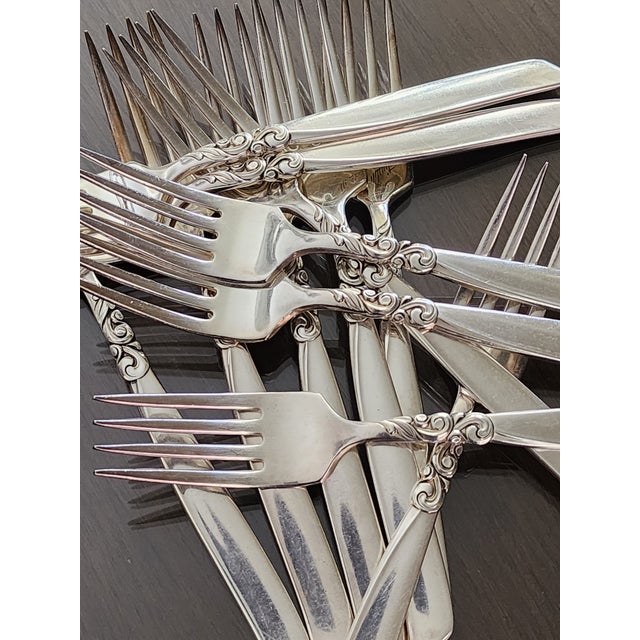 1950s Service for 12 Plus Hostess and Completer Oneida South Seas Community Silver Plated Flatware Set - 96 Pieces For Sale - Image 9 of 18