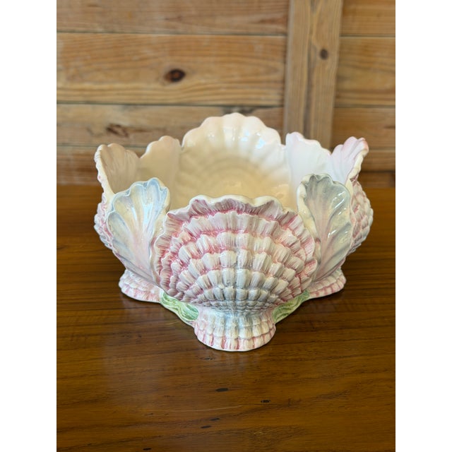 Mid 20th Century Vintage Italian Majolica Ceramic Clustered Shell Centerpiece Bowl For Sale - Image 5 of 11