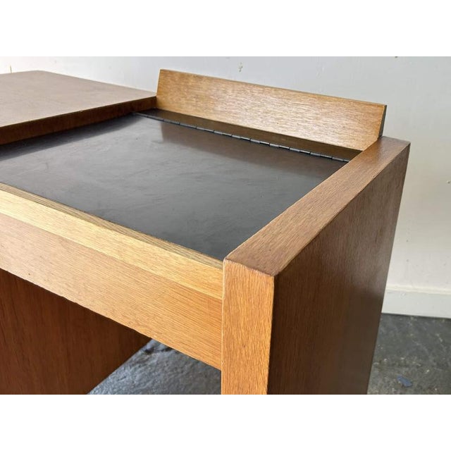 Gold Mid-Century Modern Flip Mirror Compact Dressing Table by John & Sylvia Reid for Stag, 1960s For Sale - Image 8 of 12