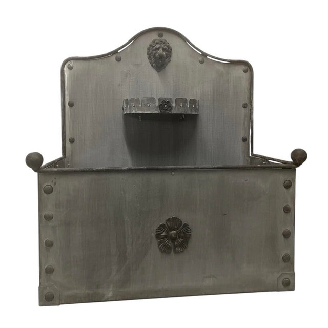 English Steel Lion Head Water Feature / Fountain For Sale - Image 4 of 9