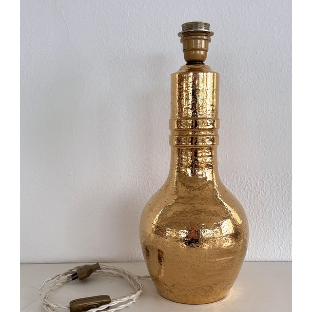 Mid-Century Italian Ceramic and Gold 24k Metallic Table Lamp by Aldo Londi for Bitossi, 1970s For Sale - Image 6 of 14