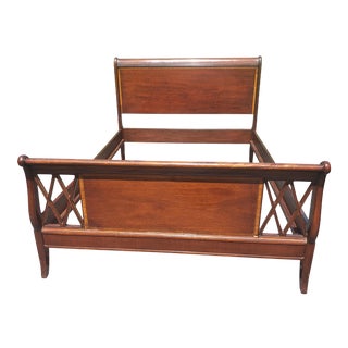 Johnson Furniture Mahogany Banded Queen Sleigh Bedframe For Sale