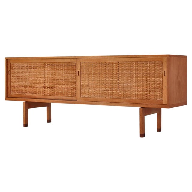 Danish Modern Model RY26 Sideboard in Oak and Rattan by Hans J. Wegner, 1960s For Sale - Image 18 of 18
