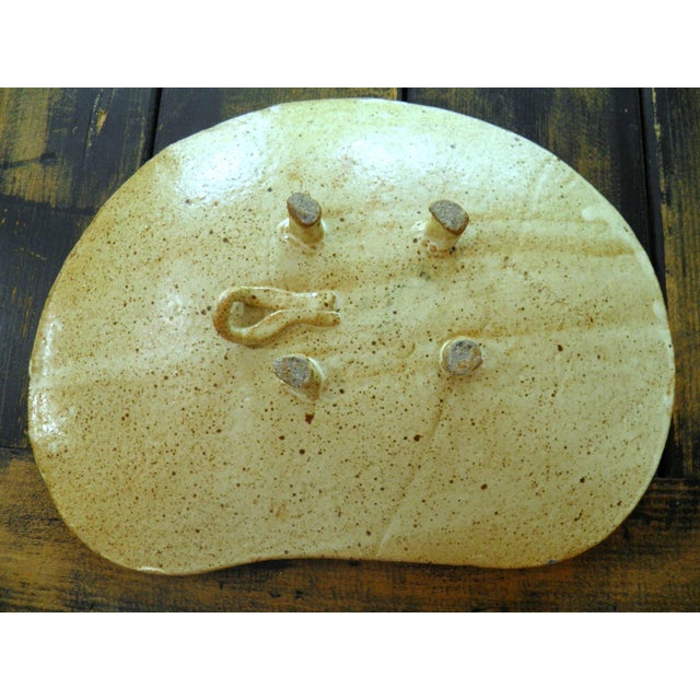 Rustic European Large Freeform Neutral Pottery Tray With Corn Detailing For Sale - Image 3 of 8