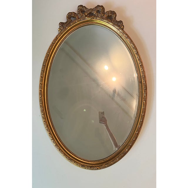 French Country 1970s Rococo Style Gold Oval Wall "Bow" Mirror For Sale - Image 3 of 14