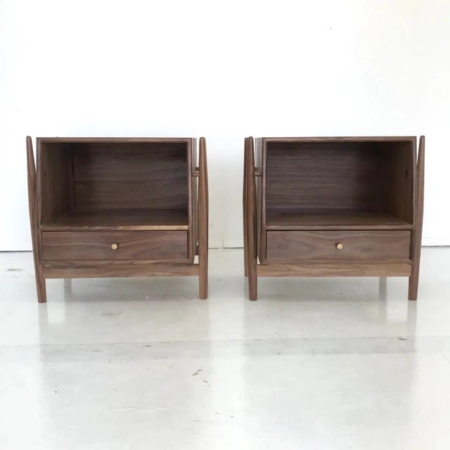 Pair of Sculptural Nighstands in Walnut For Sale In Los Angeles - Image 6 of 11