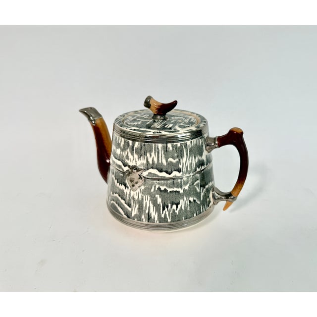 1930s Arthur Wood Silver Shield Teapot For Sale - Image 4 of 10