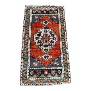 Turkish Yastik Rug 1'10" x 3'4" For Sale