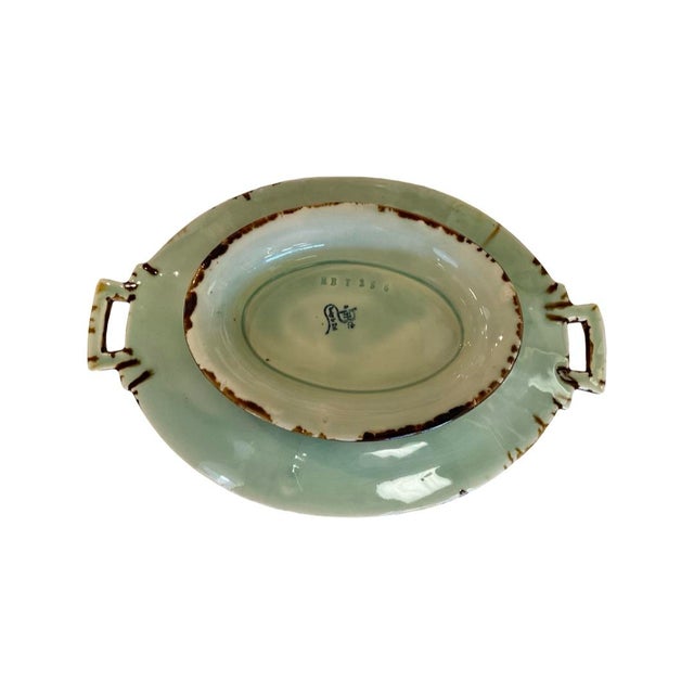 Majolica Late 19th Century Victorian Majolica Oval Leaf, Fern and Greek Key Pedestal Dish With Handles For Sale - Image 4 of 5