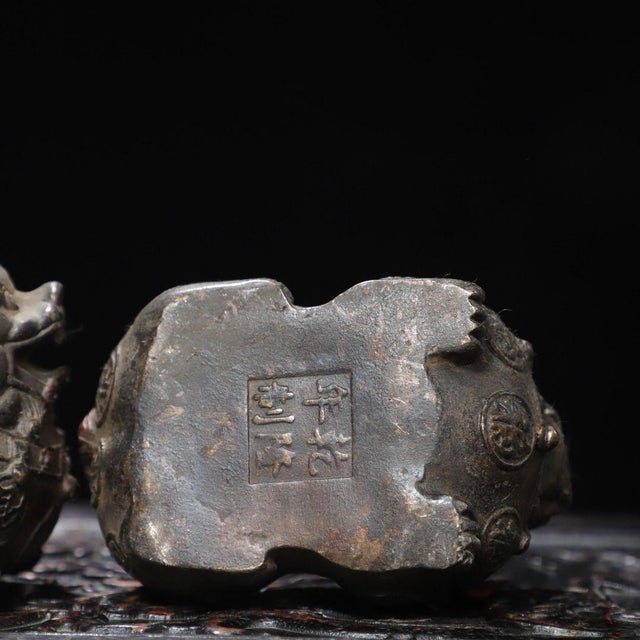 Pair of Gilt Bronze Figures of Mythical Beasts (Pixiu) For Sale - Image 9 of 9