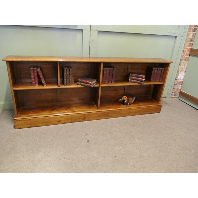 1920s Long Open Front Golden Walnut Bookcase, 1920s For Sale - Image 5 of 8